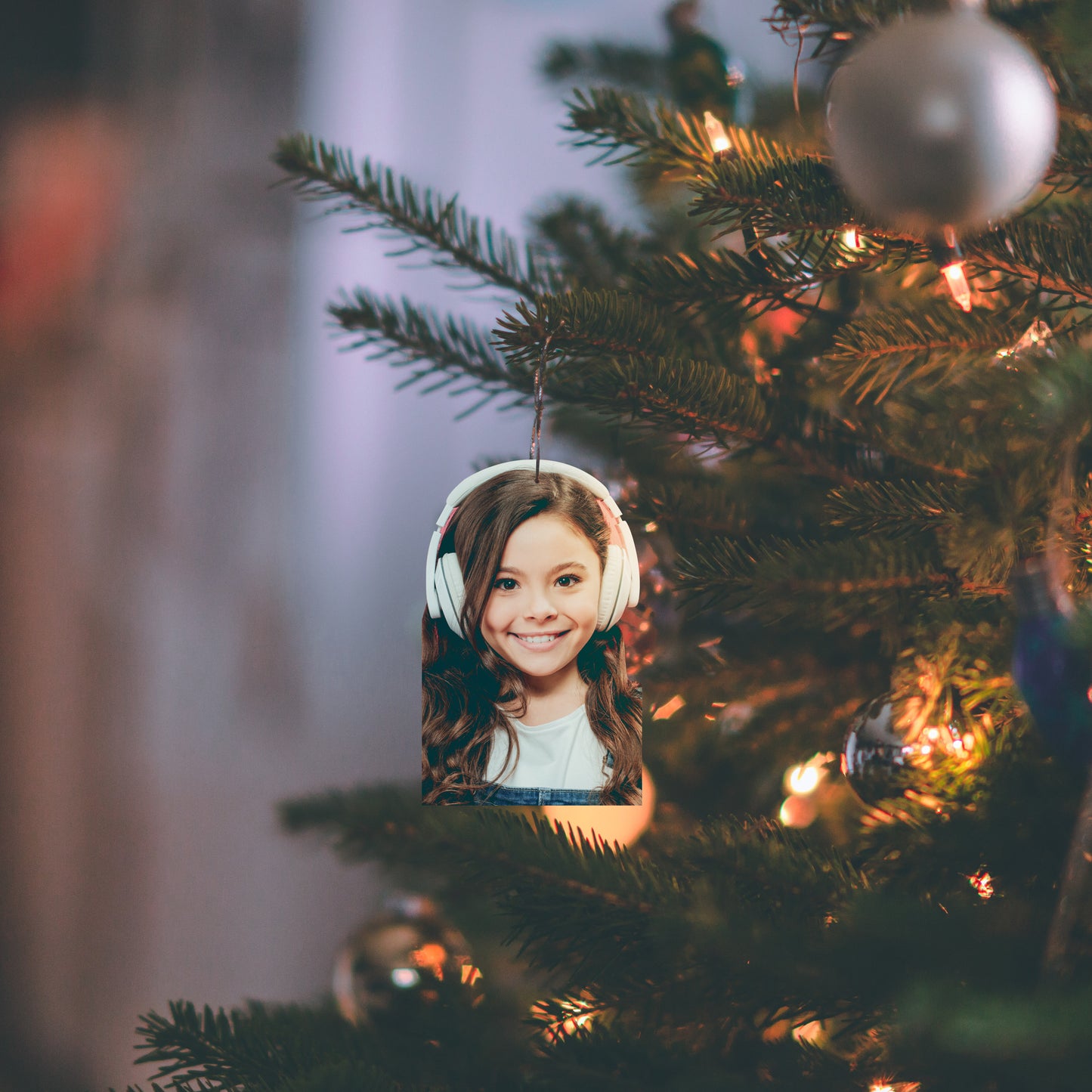 A BestBigHeads cutout ornament.